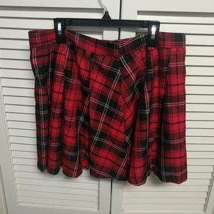 Plaid mini skirt